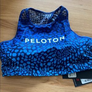 Peloton high neck sports bra NWT